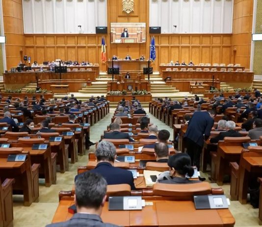 Noii ministri, avizati de comisiile de specialitate din Parlament