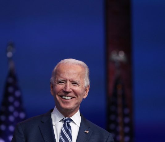 Echipa Biden vede lupta post-electorala a lui Trump ca o comedie a erorilor