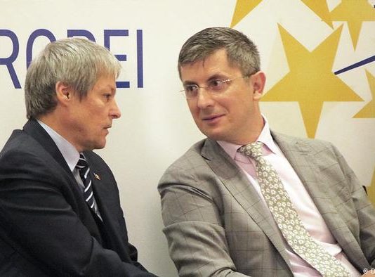 Barna pune pe masa Coalitiei o cerere expresa, dupa ce a vazut ,,voturi surprinzatoare in comisiile parlamentare”