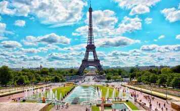 Top 5 Cele mai populare orase franceze pentru vizitatori internationali