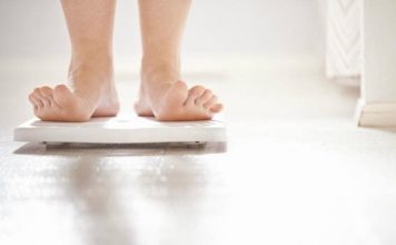 Pe langa alimentatia proasta, ce cauzeaza excesul de greutate si obezitatea?